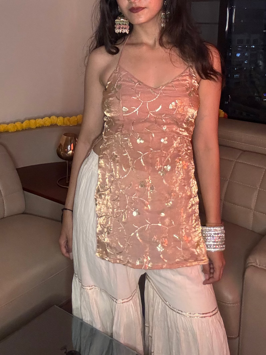 Tara Kurti