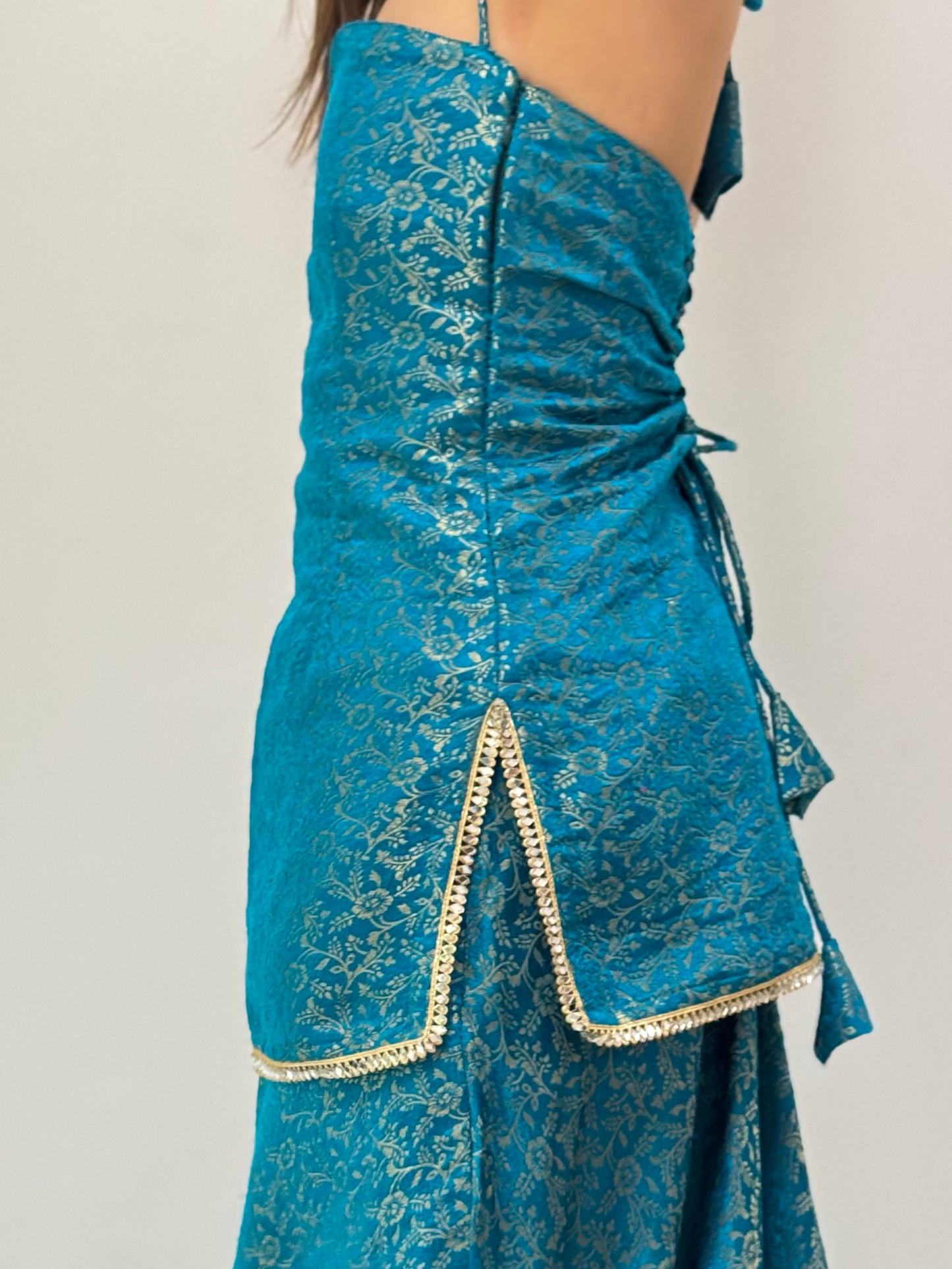 Paru- Brocade Set